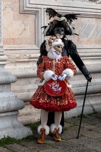 Die Kostümierten des venezianischen Karnevals vor der Kirche San Zaccaria.