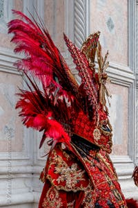 Die Kostümierten des venezianischen Karnevals vor der Kirche San Zaccaria.