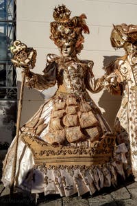 Die Kostümierten der Karnevalsparade von Venedig 2026 in Campo San Lorenzo.