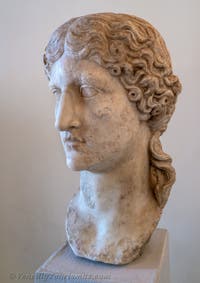 Kopf der Agrippina die Ältere im Archäologischen Museum von Venedig in Italien