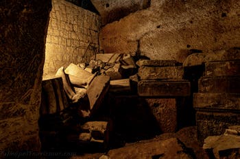 Der Tunnel und die Säle der Galeria Borbonica, der Bourbon-Tunnel in Neapel, Italien