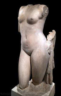 Aphrodite, Archäologisches Museum in der Galleria d’Italia in Neapel, Italien