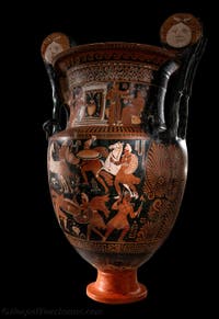 Krater mit Voluten, Jungfrauen am Brunnen und Kampf der Amazonen, Galleria d’Italia Zevallos in Neapel, Italien