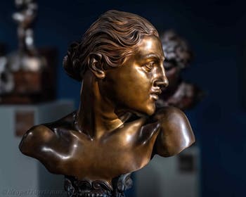 Vincenzo Gemito, Büste einer jungen Neapolitanerin, Galleria d’Italia Zevallos in Neapel, Italien