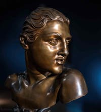 Vincenzo Gemito, Büste einer jungen Neapolitanerin, Galleria d’Italia Zevallos in Neapel, Italien