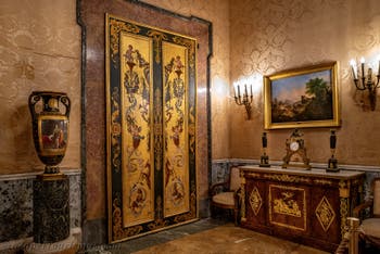 Das Arbeitszimmer von König Joachim Murat im Königspalast von Neapel in Italien