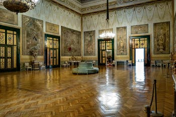 Der Herkules-Saal oder Vizekönigs-Saal im Königspalast von Neapel in Italien