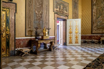 Die Offiziersmesse der Leibwache des Königspalasts von Neapel in Italien