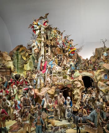 Die Weihnachtskrippe in der Palatinischen Kapelle des Königspalasts in Neapel, Italien