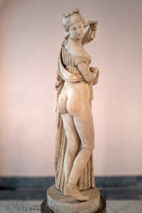 Aphrodite Venus Kallipygos, die Aphrodite mit dem schönen Gesäß, Farnese-Sammlung, Archäologisches Museum von Neapel in Italien