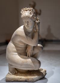 Aphrodite als hockende Venus, Farnese-Sammlung, Archäologisches Museum von Neapel in Italien