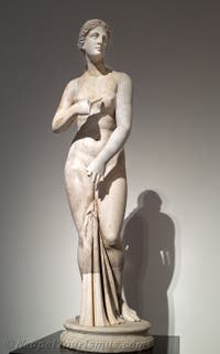 Aphrodite Pudique, Temple d'Apollon, Pompéi, musée archéologique de Naples en Italie