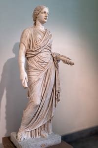 Artemis vom Typ Leiden-Dion, Farnese-Sammlung, Archäologisches Museum von Neapel in Italien