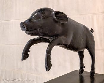 Ferkel, Villa dei Papiri, rechteckiger Säulenhof, Herculaneum, Archäologisches Museum von Neapel in Italien