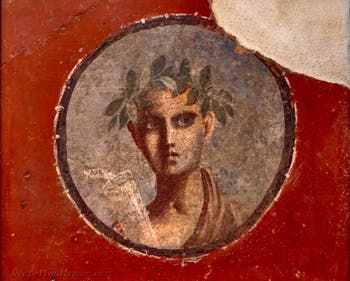 Fresko Junger Mann mit Papyrusrolle, Pompeji, Casa del Cenacolo, Archäologisches Museum Neapel