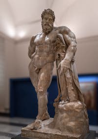 Herkules in Ruhe, Farnese-Sammlung, Archäologisches Museum von Neapel in Italien