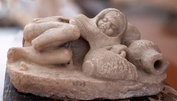 Schlafender kleiner Fischer, Casa della Seconda Fontana Piccola, Pompeji, Archäologisches Museum von Neapel, Italien