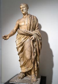 Römischer Notar, rechteckiger Säulenhof, Villa dei Papiri, Archäologisches Museum von Neapel in Italien