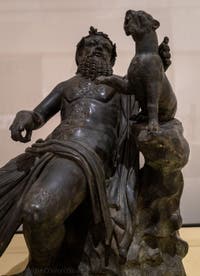 Alter Satyr als Brunnenfigur, Villa dei Papiri, Herculaneum, Archäologisches Museum von Neapel in Italien