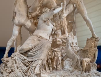Der Farnese-Stier und die Qualen der Dirke, Farnese-Sammlung, Archäologisches Museum von Neapel in Italien