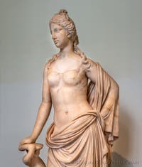 Aphrodite Meeresvenus, Farnese-Sammlung, Archäologisches Museum von Neapel, Italienn