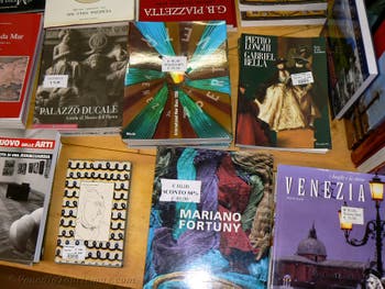 Buchhandlung Bertoni in Venedig